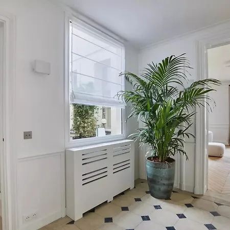 Apartment In Perfect Condition With Terrace , Two Bedrooms *